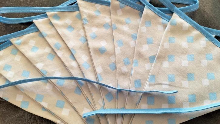 Vlaggenlijn BLAUW/WITTE/RUITEN (3,5 m.), Hobby en Vrije tijd, Feestartikelen, Nieuw, Versiering, Overige, Ophalen of Verzenden