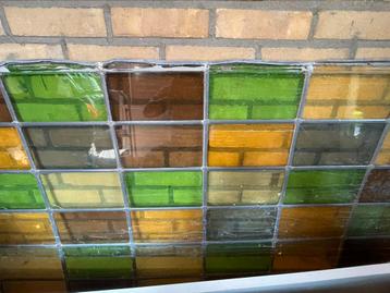 Glas en lood beschikbaar voor biedingen