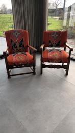 Twee comfortabele stoelen met unieke bekleding, Huis en Inrichting, Hout, Gebruikt, Twee, Overige kleuren
