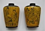 Chinese Snuifflesjes Van Been Met Scrimshaw Decoratie, Antiek en Kunst, Ophalen of Verzenden