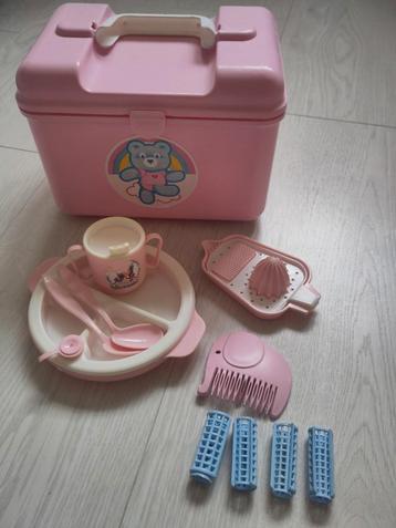 Poppenspulletjes beschikbaar voor biedingen