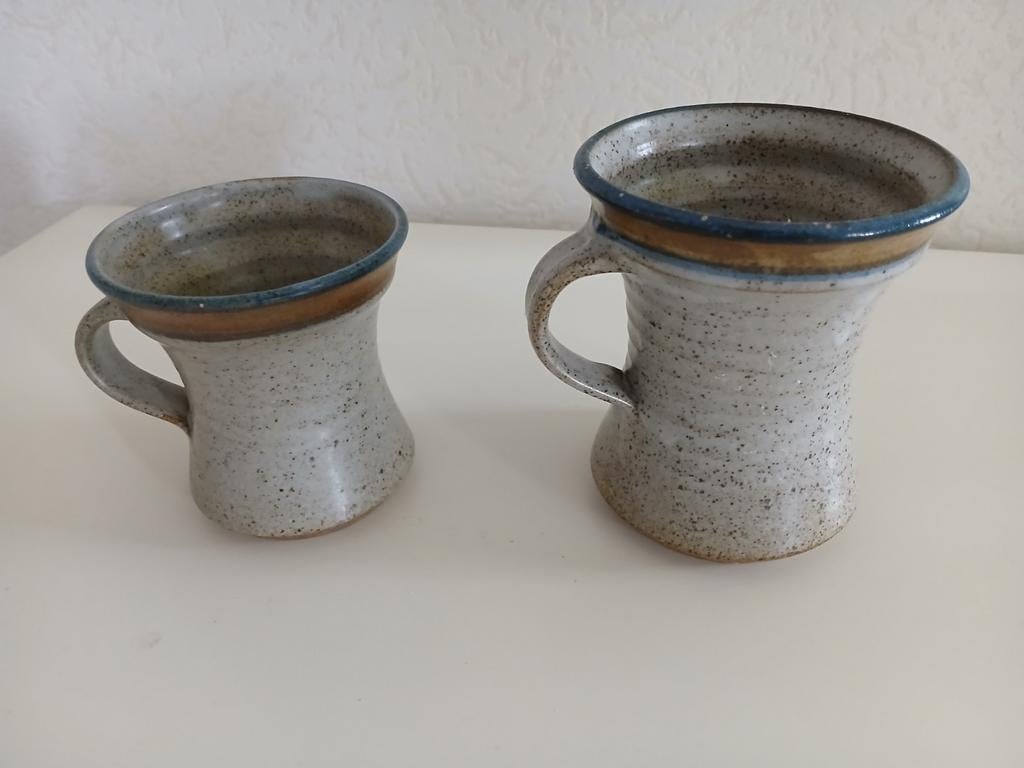 Twee vaasjes, Ophalen of Verzenden