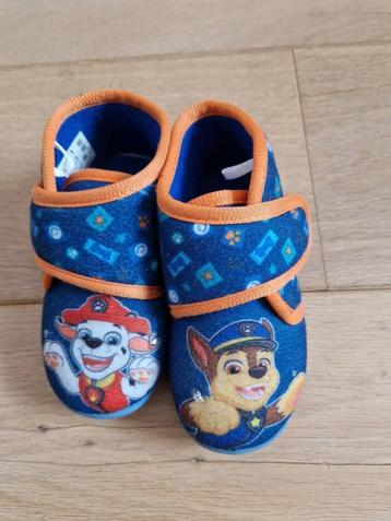 Sloffen Paw Patrol met lichtjes maat 26 beschikbaar voor biedingen