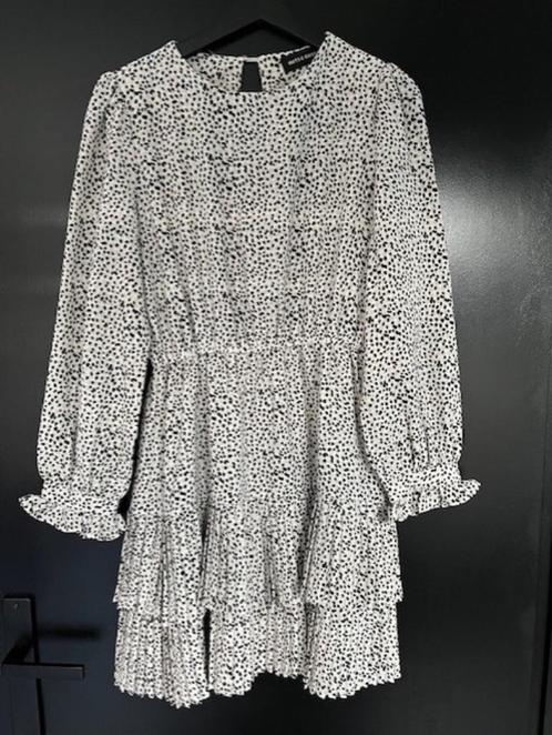 Guts en gusto crème/zwart stippenjurk maat S (ZGAN!), Kleding | Dames, Jurken, Zo goed als nieuw, Maat 36 (S), Zwart, Knielengte