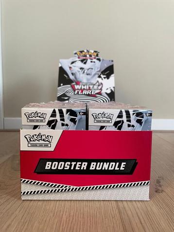 Pokémon White Flare Booster Bundle beschikbaar voor biedingen