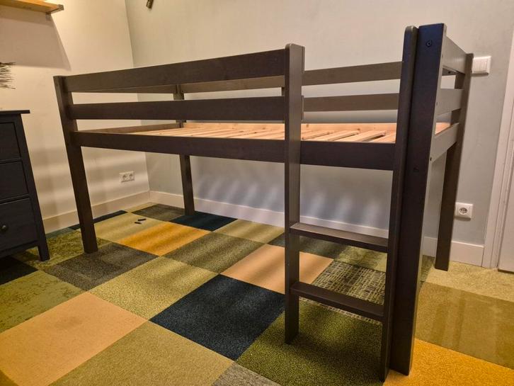 Vipack Pino Halfhoogslaper - Perfect voor de kinderkamer!, Kinderen en Baby's, Kinderkamer | Stapelbedden en Hoogslapers, Zo goed als nieuw