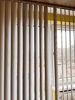 Lamellen wit met reliëf, Ophalen, Gebruikt, 100 tot 150 cm, 200 cm of meer