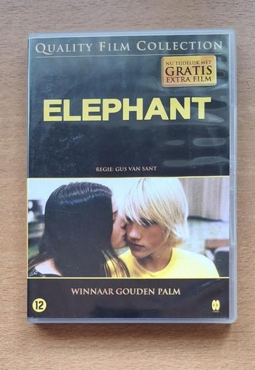 Elephant & The Station Agent beschikbaar voor biedingen