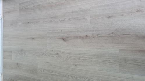 GRATIS Laminaat zsm ophalen, Huis en Inrichting, Overige Huis en Inrichting, Zo goed als nieuw, Ophalen of Verzenden