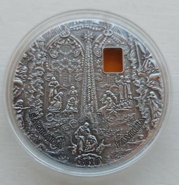 Zilveren 2 oz Sagrada Familia Antique finish 2010. beschikbaar voor biedingen