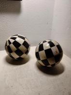 2770 vintage zwart-wit Op-Art hoornen bollen objecten, Ophalen of Verzenden
