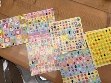 27 velletjes stickers beschikbaar voor biedingen
