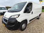 Peugeot Boxer 330 2.2 BlueHDi 120 L2H1 Premium ,camera , air, Voorwielaandrijving, Stof, Gebruikt, 4 cilinders