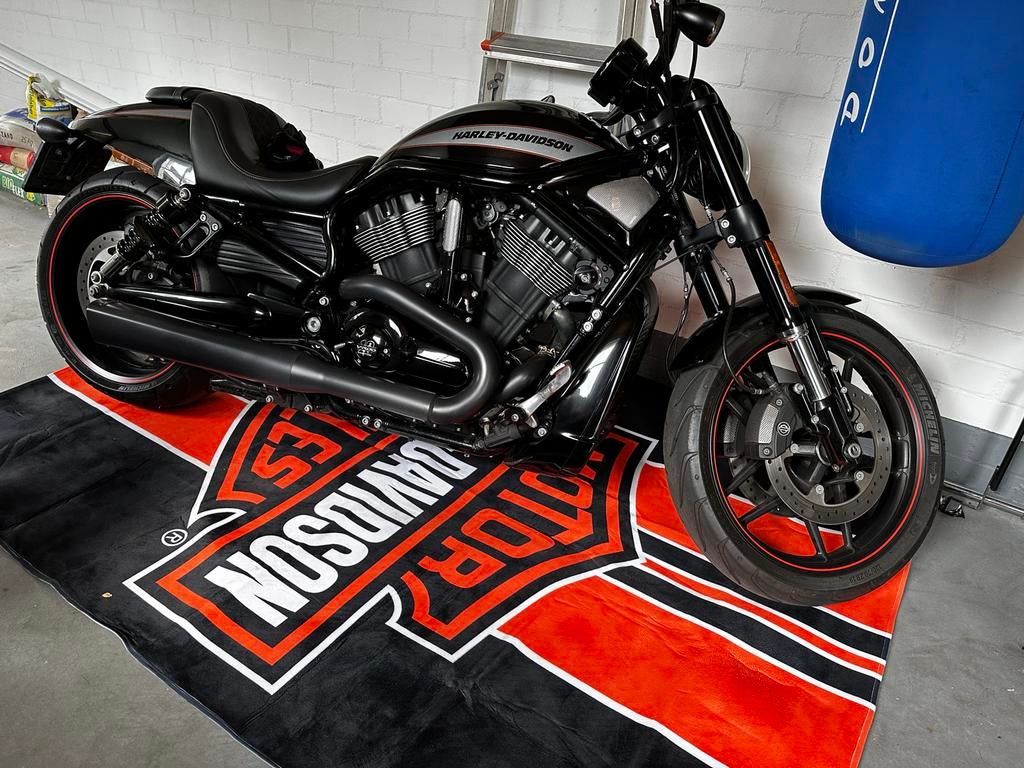 Harley-Davidson Night Rod - 2012 - Nieuwstaat!, Motoren, Motoren | Harley-Davidson, Particulier, Chopper, 2 cilinders, Minimaal motorrijbewijs A1