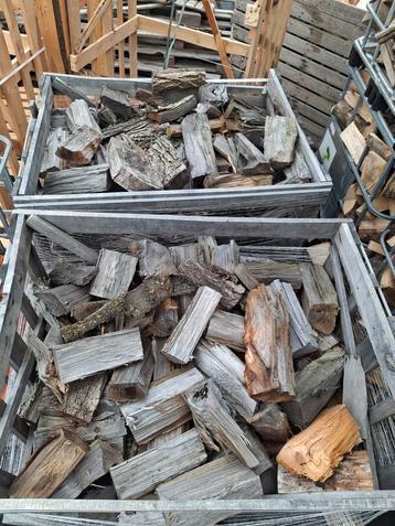 Sequoia/wilg haardhout  beschikbaar voor biedingen