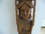 Doorleefd decoratief houten beeld uit India, Ophalen, Gebruikt, Mens