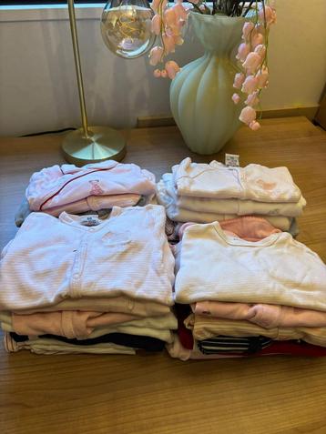 Partij babykleding 35 stuks maat 50-56 cm beschikbaar voor biedingen