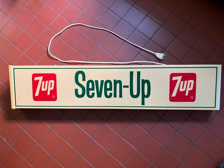 Vintage Seven-Up Lichtbak / Reclamebord, Antiek en Kunst, Antiek | Lampen, Ophalen