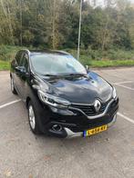 Renault Kadjar Energy TCe 130pk 2016 Zwart, Auto's, Renault, Voorwielaandrijving, 4 cilinders, Leder en Stof, Zwart