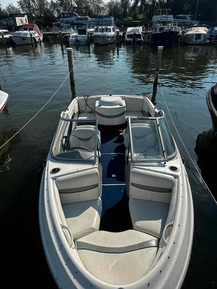 Bayliner capri, Watersport en Boten, Speedboten, Gebruikt, 3 tot 6 meter, Benzine, 120 tot 200 pk, Polyester, Binnenboordmotor