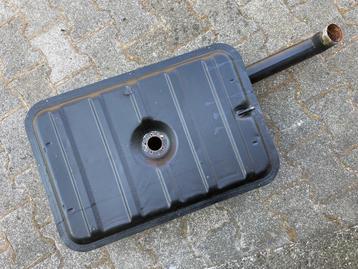oldtimer Volvo PV444 PV544 katterug PV benzinetank beschikbaar voor biedingen