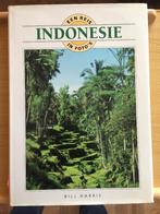 Indonesië: een reis in foto’s, Ophalen of Verzenden, Gelezen, Bill Harris