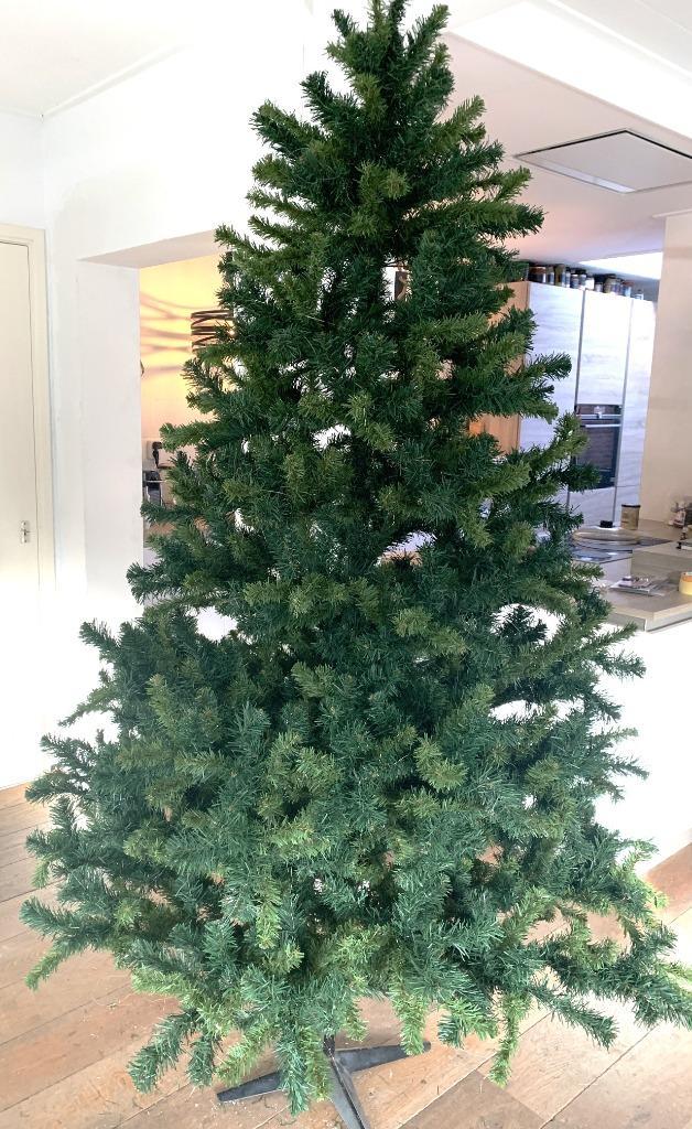 Grote kerstboom denneboom 2.30 Cm hoog., Diversen, Kerst, Gebruikt, Ophalen