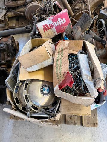 BMW 2002 Onderdelen - Alles te koop per deel! beschikbaar voor biedingen