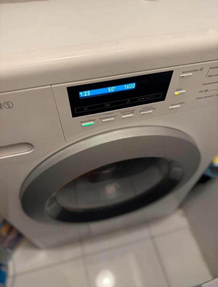 Miele wasmachine 9kg, Witgoed en Apparatuur, Wasmachines, Zo goed als nieuw, 85 tot 90 cm, 1200 tot 1600 toeren, Ophalen