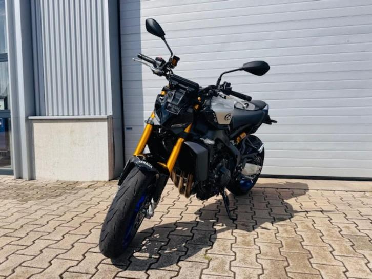 Yamaha MT09 SP 2024 Akrapovic BTW motor, Motoren, Motoren | Yamaha, Bedrijf, Naked bike, meer dan 35 kW, 3 cilinders, Motorrijbewijs A