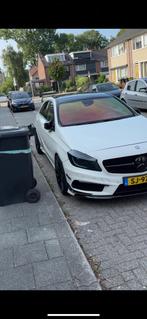 Mercedes-Benz A-Klasse A250 2.0 Sport Aut7 2012 Wit, Auto's, Mercedes-Benz, 4 cilinders, Wit, Leder, Particulier