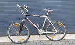 Giant Boulder Shock mountainbike, 21.5 frame, 26 wielen, Fietsen en Brommers, Fietsen | Mountainbikes en ATB, Ophalen, Gebruikt