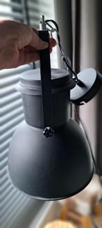 Zwarte hanglamp, Huis en Inrichting, Lampen | Hanglampen, Ophalen, Zo goed als nieuw, Minder dan 50 cm