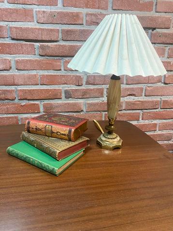 Mooie vintage  groene marmeren lamp beschikbaar voor biedingen