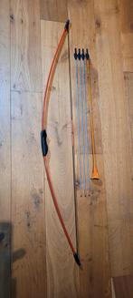Boog met pijlen - Gezellige set!, Sport en Fitness, Handboogschieten, Ophalen of Verzenden, Zo goed als nieuw