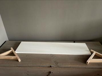 Witte wandplank Ikea incl 2 dragers 