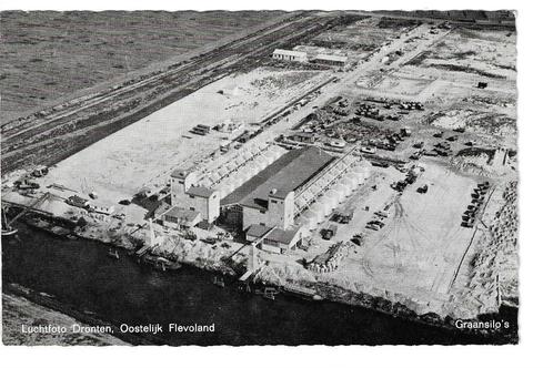 Dronten, oost Flevoland,  237, Verzamelen, Ansichtkaarten | Nederland, Ongelopen, Flevoland, 1940 tot 1960, Verzenden