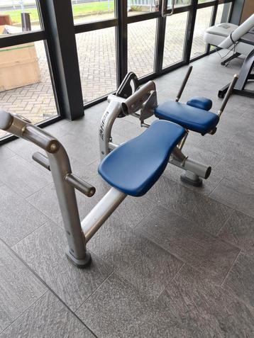 Life fitness signature buikspieren bank abdominal bench beschikbaar voor biedingen