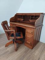 Antiek rolbureau met stoel, Ophalen