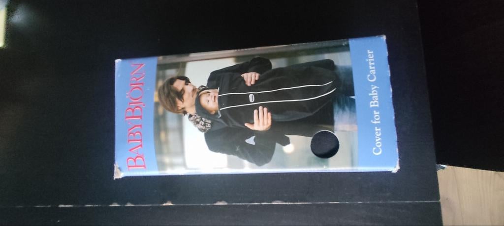 Baby Björn Cape voor Draagzak - Zo Goed Als Nieuw!, Ophalen, Nieuw, Buik, Baby Björn