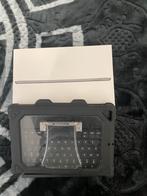 Apple iPad (Gebruikt) + hoesje toetsenbord, Computers en Software, Apple iPads, 10 inch, Gebruikt, 32 GB, Apple iPad