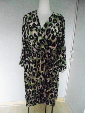 3 zomerse wikkeljurkjes viscose/ polyester maat S beschikbaar voor biedingen