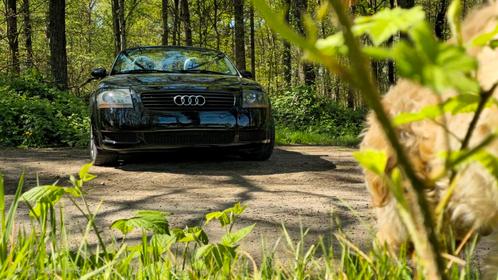 Audi TT 1.8 T Roadster 132KW 2001 Zwart, Auto's, Audi, Particulier, TT, Airbags, Airconditioning, Bluetooth, Centrale vergrendeling