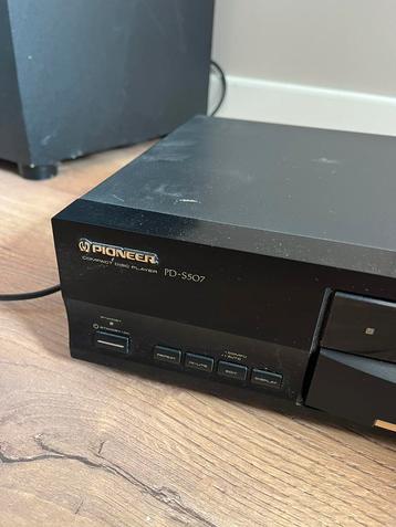 Pioneer VSX-708RDS beschikbaar voor biedingen