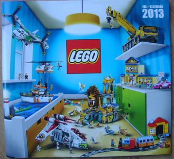 Originele complete LEGO catalogi van verschillende jaren beschikbaar voor biedingen
