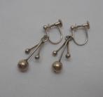 Zilveren antieke schroef oorbellen met bollen nr.1283, Sieraden, Tassen en Uiterlijk, Antieke sieraden, Verzenden, Zilver, Oorbellen