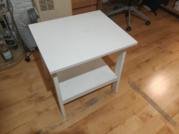 GRATIS AFHALEN - Ikea Lunnarp Bijzettafel - Wit - 55x55x45cm, Huis en Inrichting, Tafels | Bijzettafels, Gebruikt, Rechthoekig