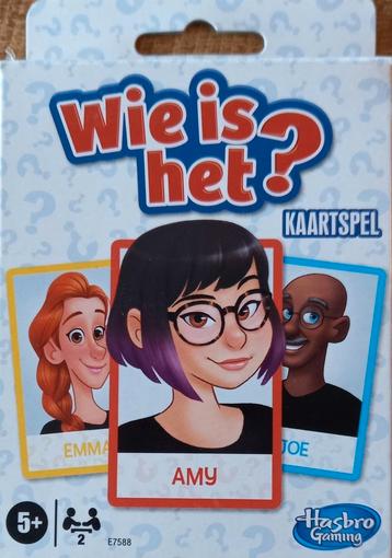 Spel "Wie is het?" . Het is een kaartspel . beschikbaar voor biedingen