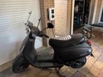 GTS Toscana scooter, Fietsen en Brommers, Snorfietsen en Snorscooters, Ophalen, Zo goed als nieuw, Benzine, Overige merken