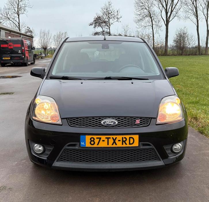 Ford Fiësta 1.6 16V Rally Edition, 3DR 2007 Zwart metallic, Auto's, Ford, Particulier, Fiësta, Benzine, D, Hatchback, Handgeschakeld
